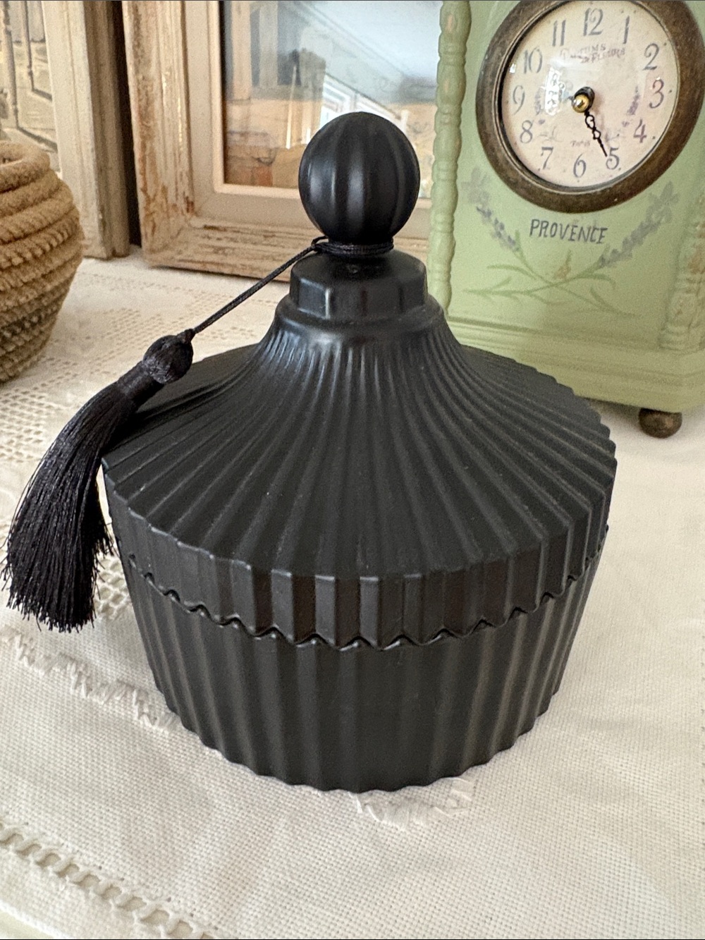 House of Harlow candle